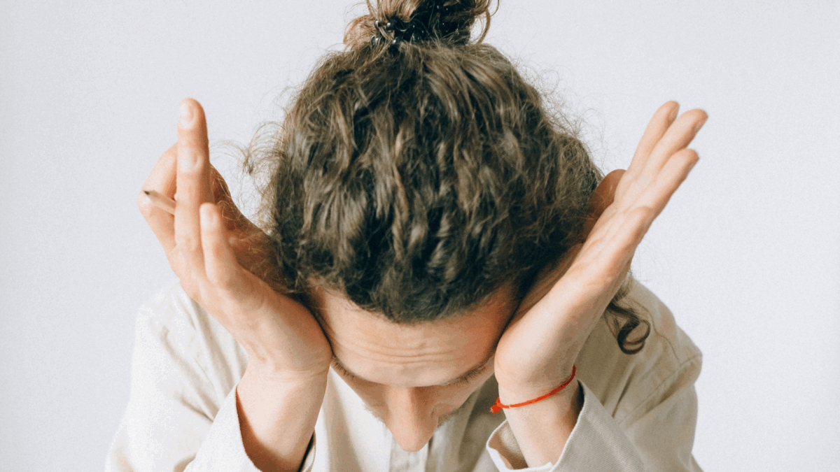 Skrivene borbe: kako prepoznati depresiju kod onih koji se čine uspješnima